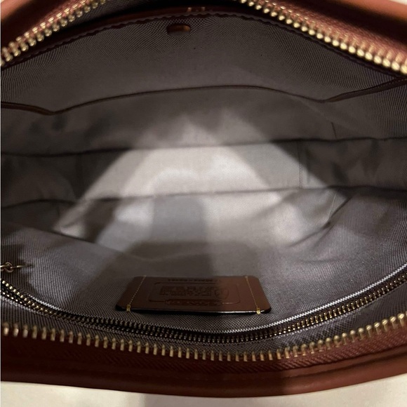 Coach Ergo 33 Glovetanned Leather Brass/1941 Saddle Large Shoulder/Hobo Bag - Picture 9 of 12